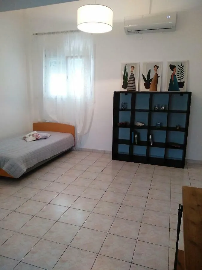 Pomegranate Apartment Heraklion  Greece