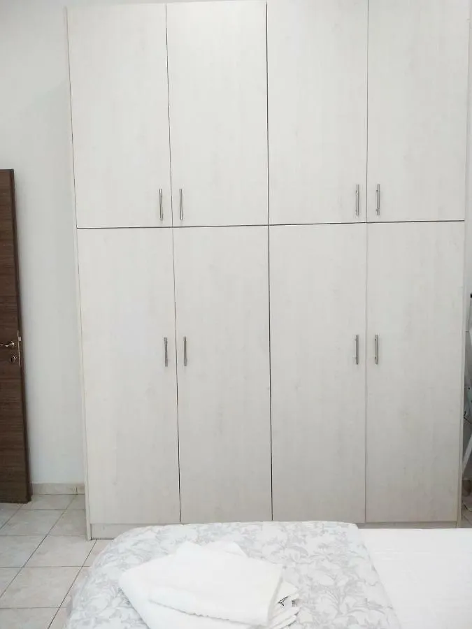 Pomegranate Apartment Heraklion  Greece