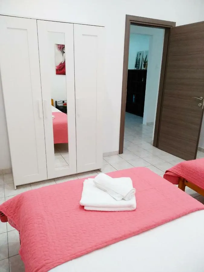Pomegranate Apartment Heraklion  Heraklion (Crete)