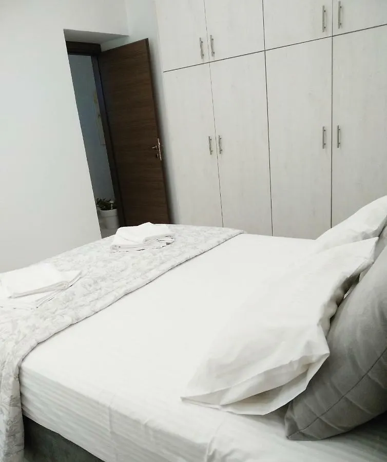 Pomegranate Apartment Heraklion